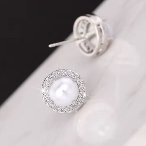 Elegant Pearl Earrings